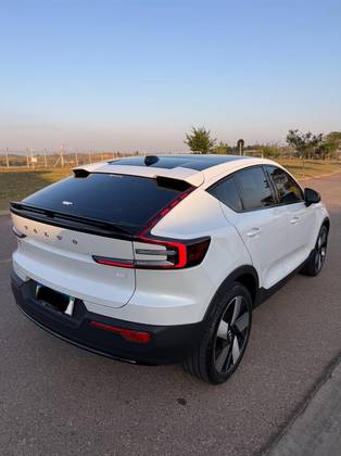 VOLVO C40 P8 RECHARGE TWIN ELECTRIC ULTIMATE AWD